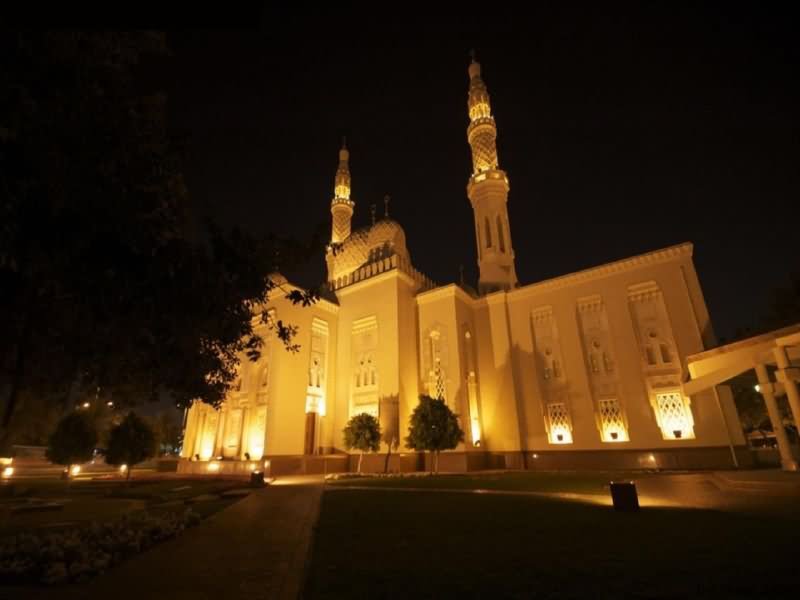 Jumeirah Mosque Night View