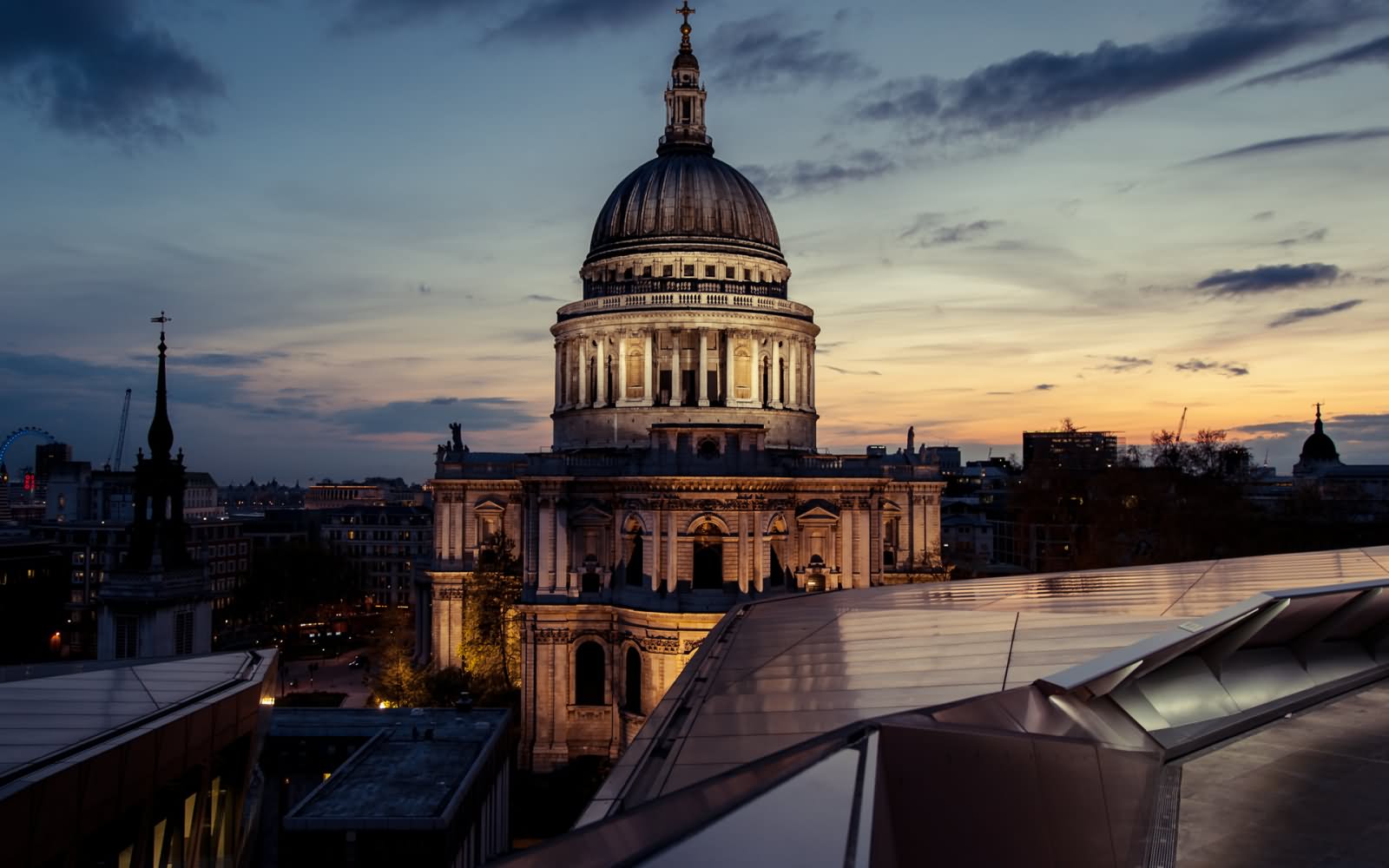 Night View Of St Paul's Cathedral