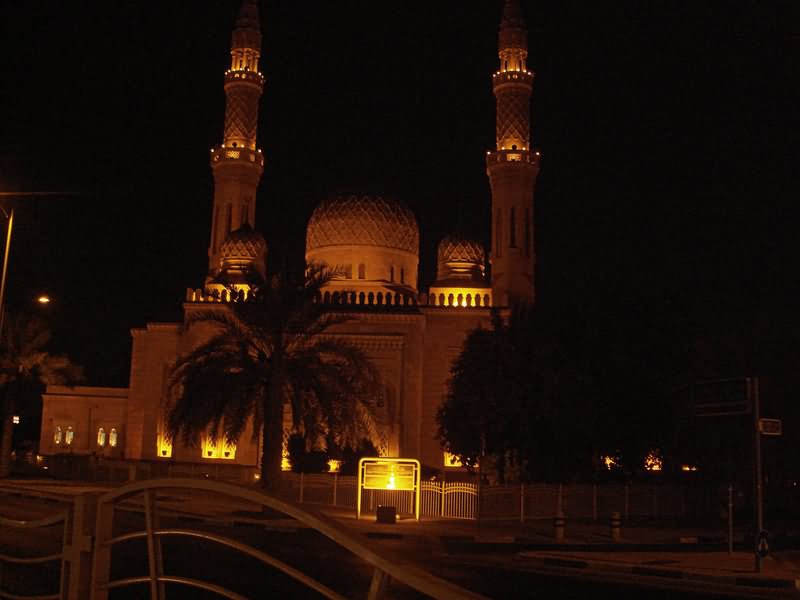 Night View Of The Jumeirah Mosque, Dubai