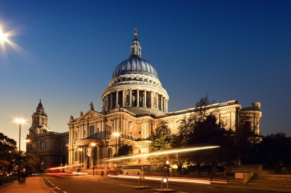 Side View Of The St Paul's Cathedral At Night