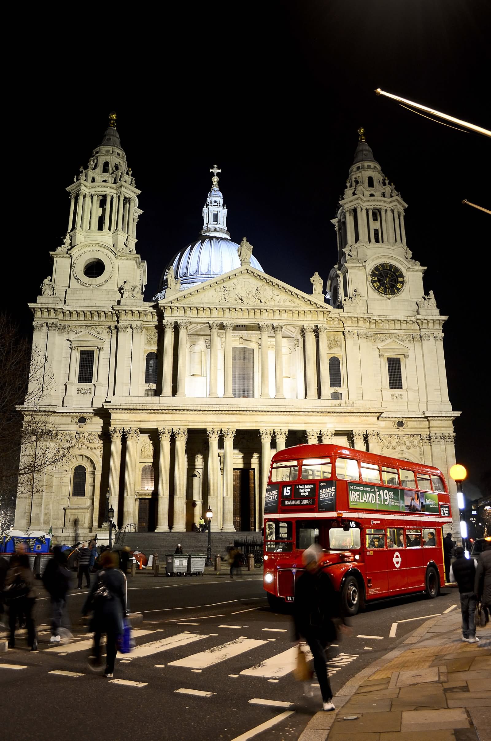 St Paul's Cathedral Front View At Night