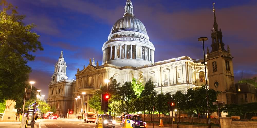St Paul's Cathedral Illuminated At Night
