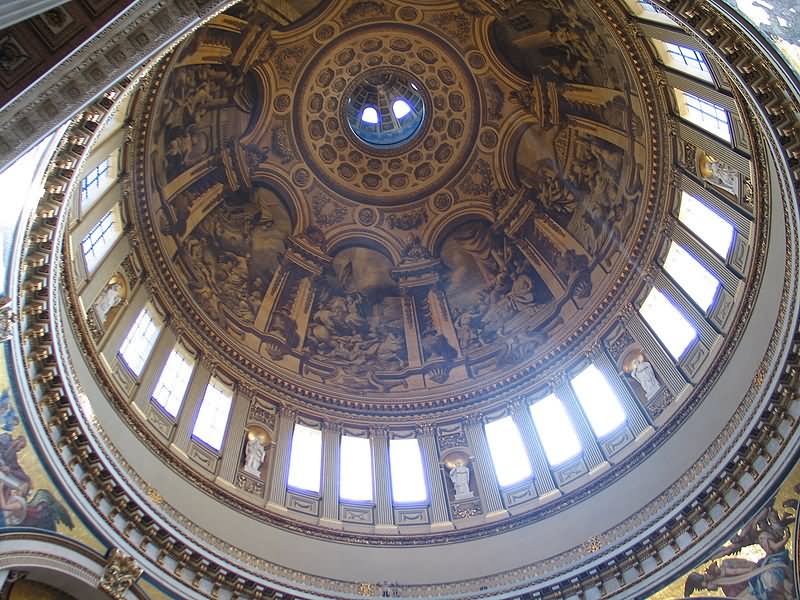 The Dome Inside The St Paul's Cathedral