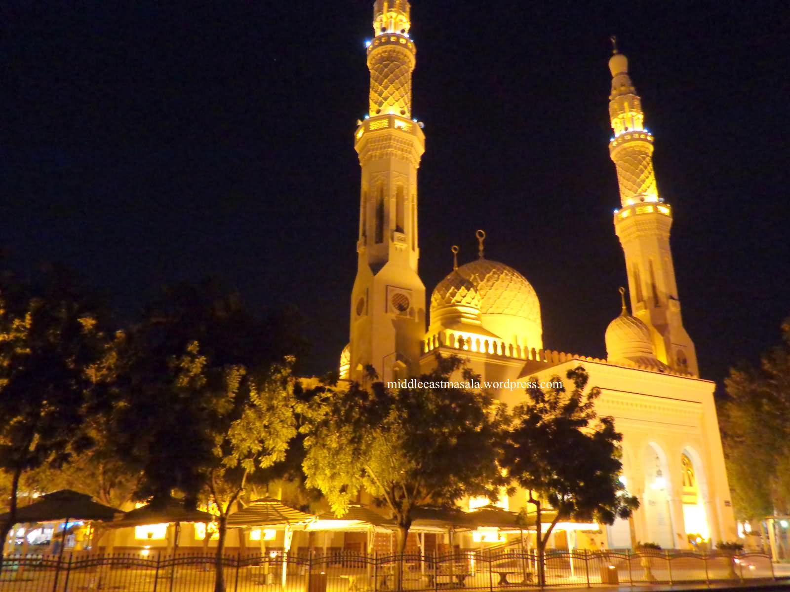 The Jumeirah Mosque In Dubai At Night