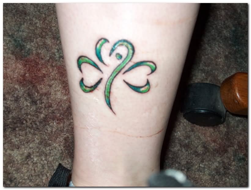 Tribal Irish Tattoo On Leg
