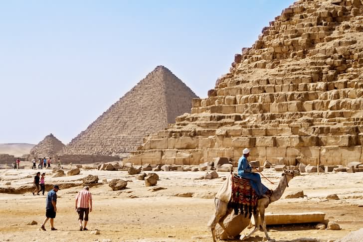Amazing Egyptian Pyramids Picture