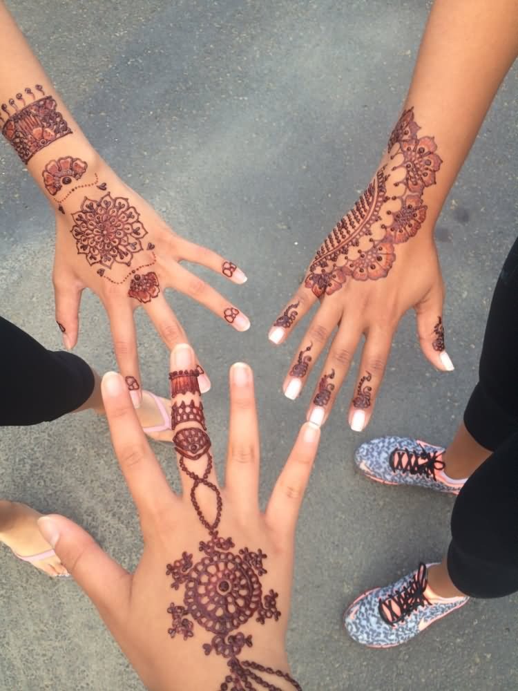 Awesome Henna Tattoo Designs For Hand