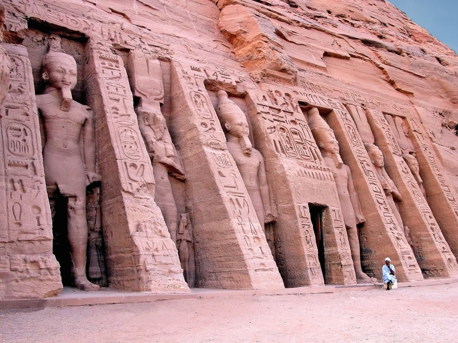 Beautiful Picture Of Abu Simbel Temple In Egypt