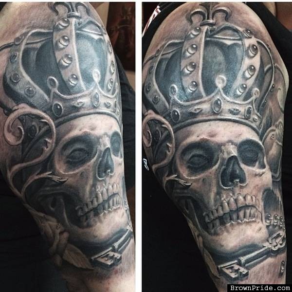 Grey Ink 3D Skull With King Crown Tattoo Design For Half Sleeve By Alan Padilla