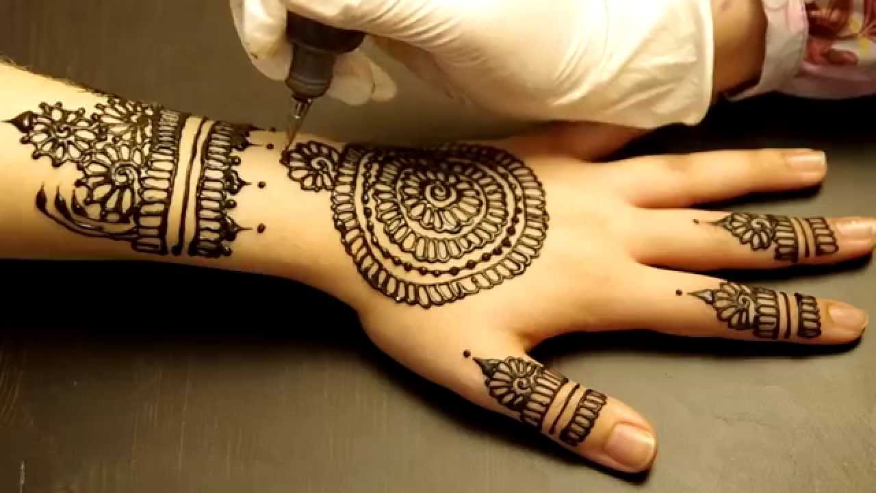Simple Henna Tattoo On Hand