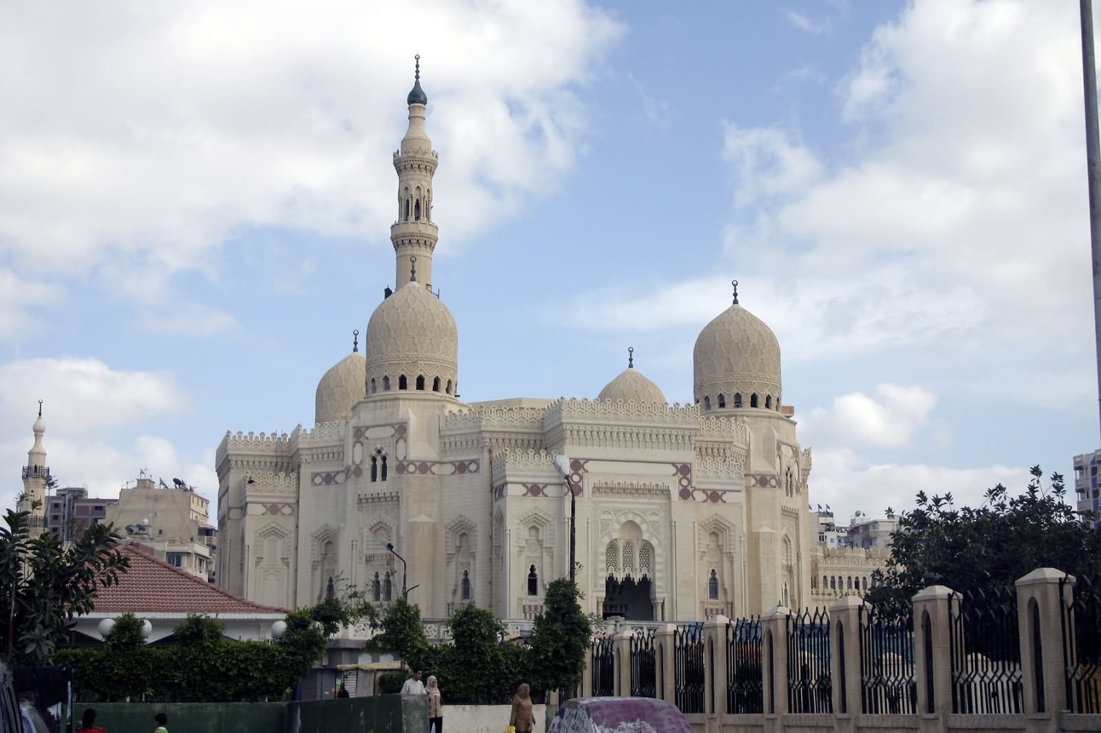 View Of El-Mursi Abul Abbas Mosque In Alexandrin, Egypt