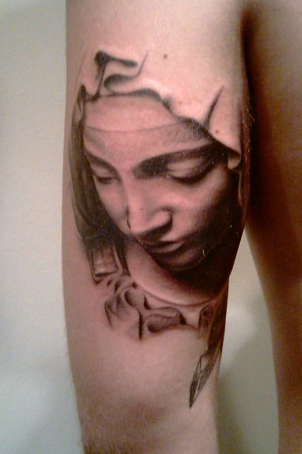 3D Saint Mary Face Tattoo On Left Half Sleeve
