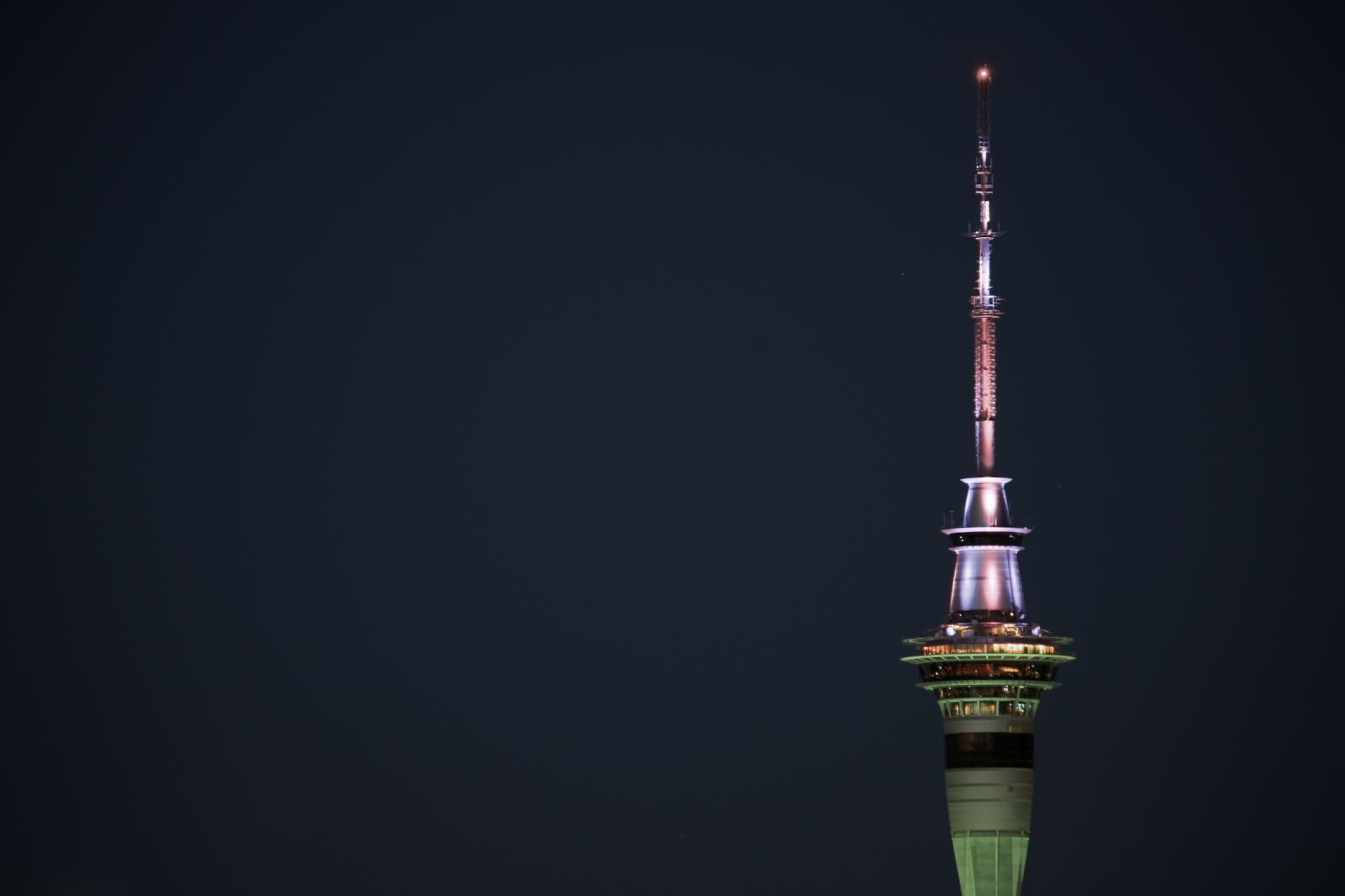 Amazing View Of The Auckland Sky Tower