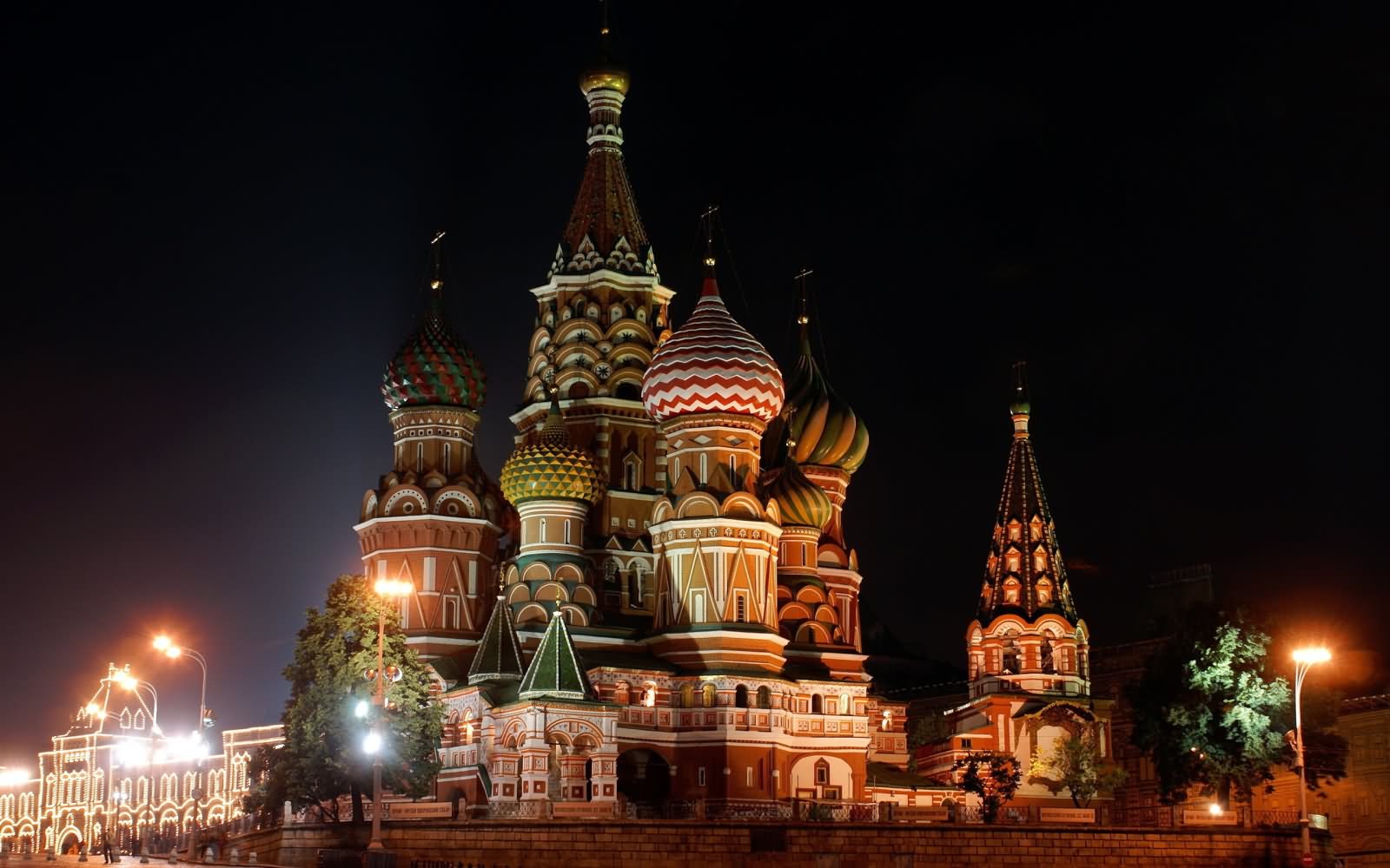 Beautiful Kremlin Palace Night Picture