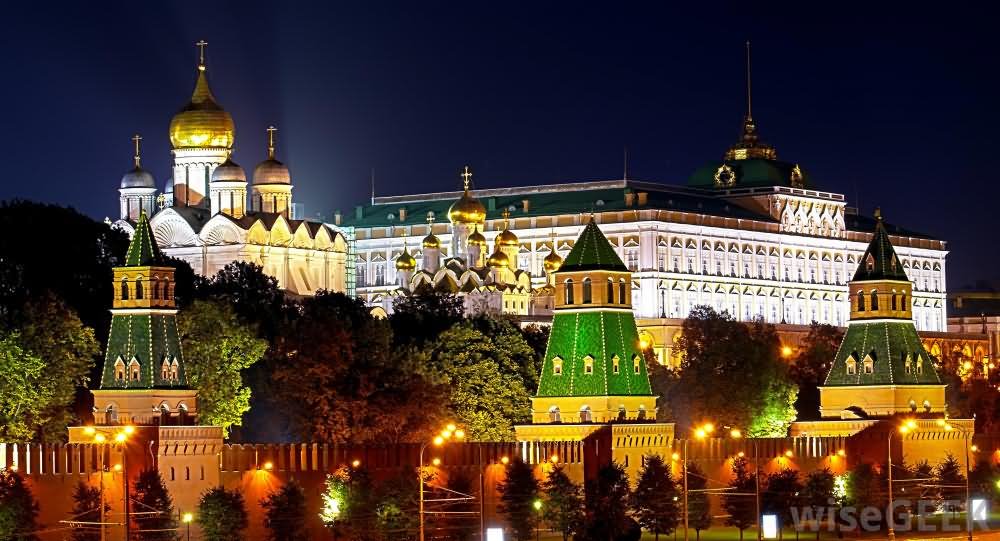 Beautiful Moscow Kremlin Palace Picture
