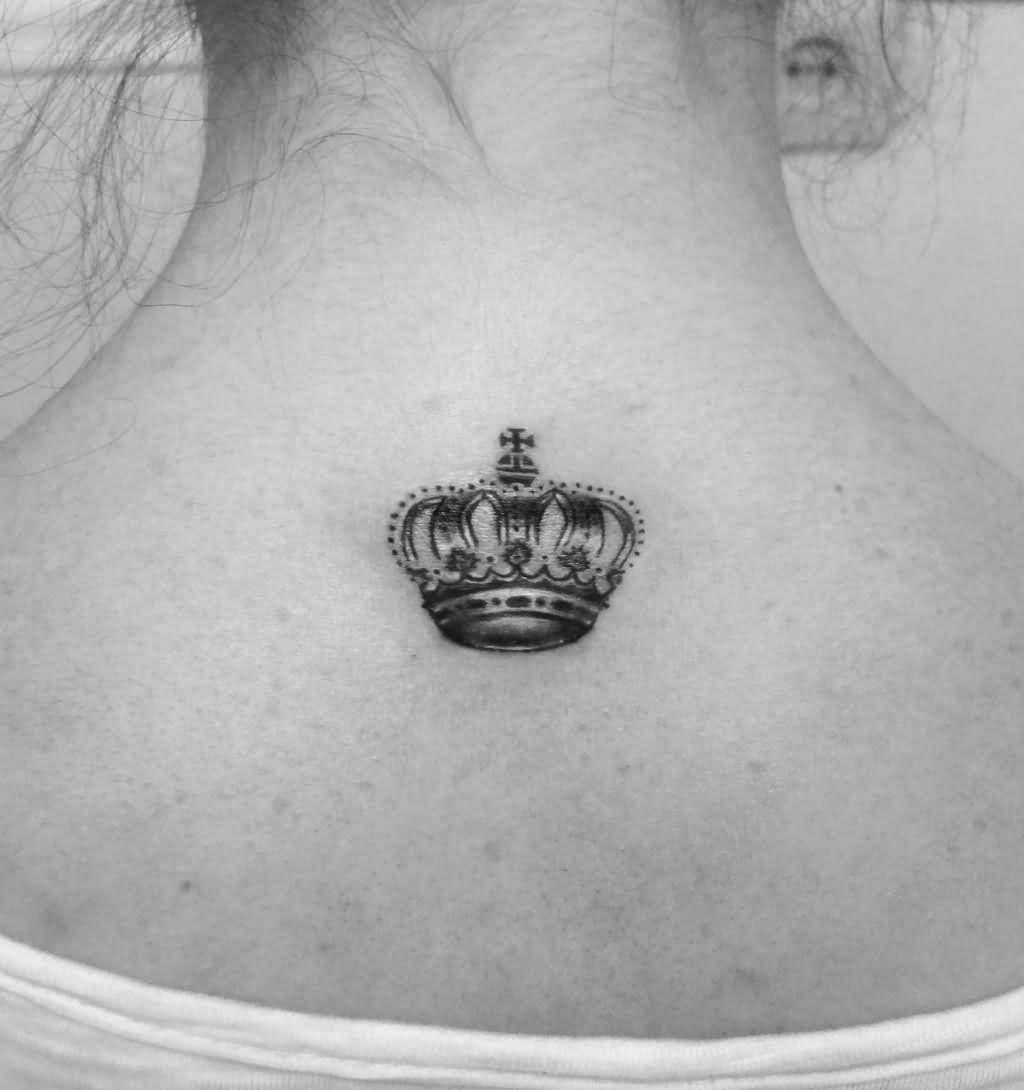 Classic Queen Crown Tattoo On Girl Upper Back