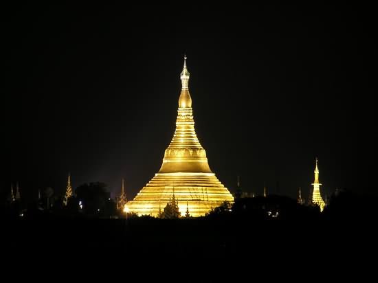 Golden Shwedagon Pagoda Night Picture
