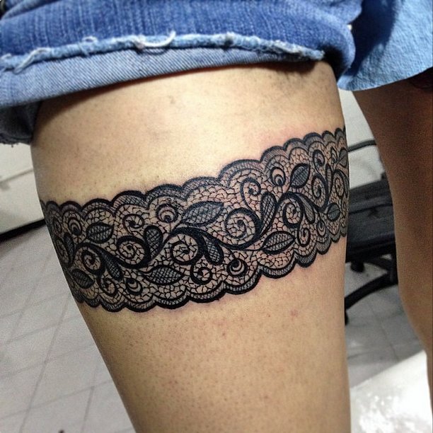 Lace Garter Tattoo On Leg