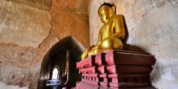 Lord Buddha Golden Statue Inside The Sulamani Temple