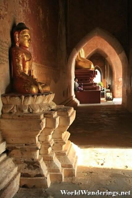 Lord Buddha Statues Inside The Sulamani Temple