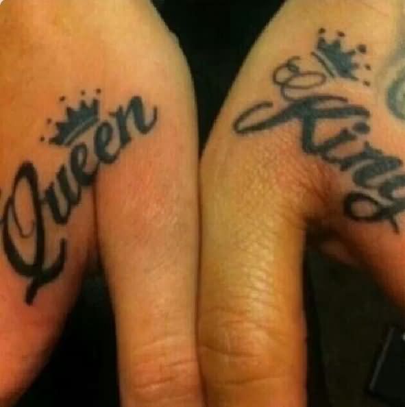 Queen And King Word With Crown Tattoo On Couple Hand