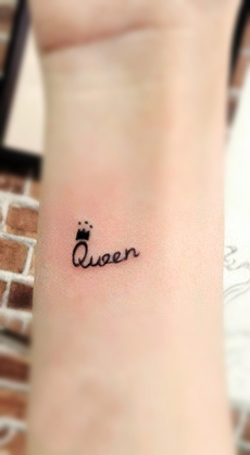 Queen Word With Crown Tattoo Design For Forearm