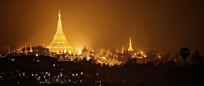 Shwedagon Pagoda Night Picture