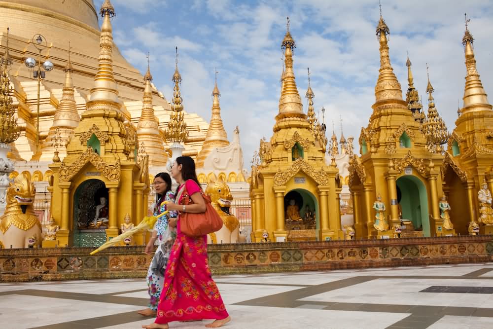 Side View Of Shwedagon Pagoda