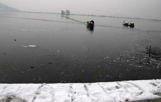 The Dal Lake Winter Season View Picture
