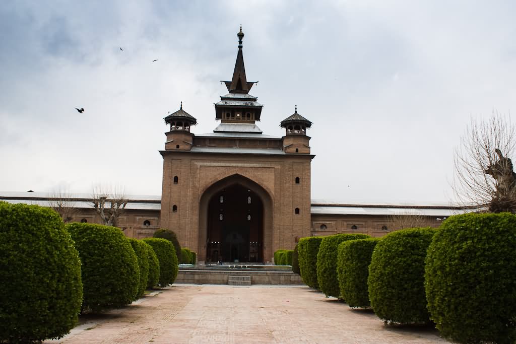 Jama Masjid Gate With Symmetrical Bushes