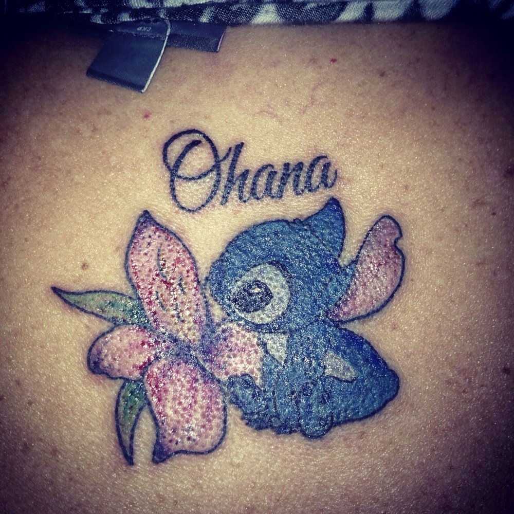 Ohana - Stitch With Flower Tattoo Design For Men