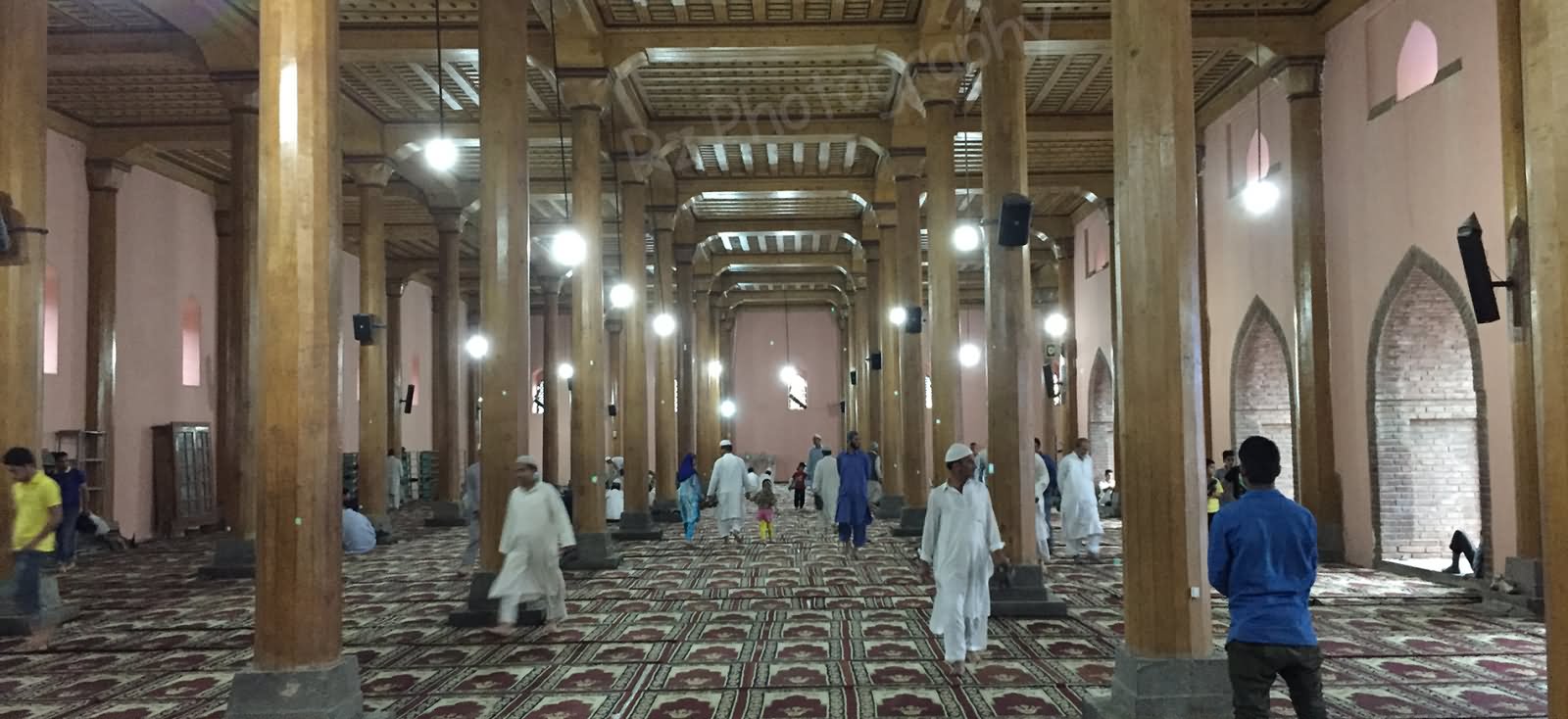 Prayer Hall Inside Jamia Masjid
