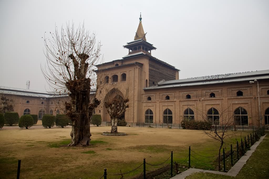 Side View Of The Jamia Masjid