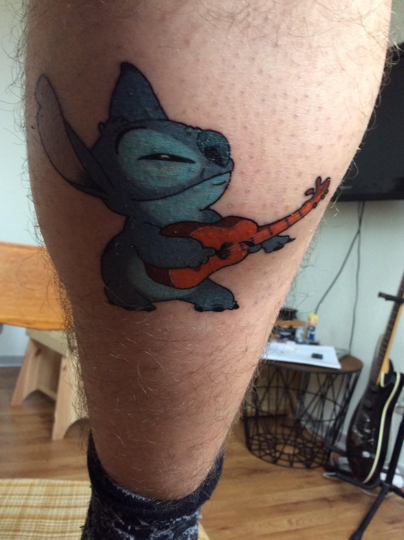 Stitch With Guitar Tattoo Design For Leg