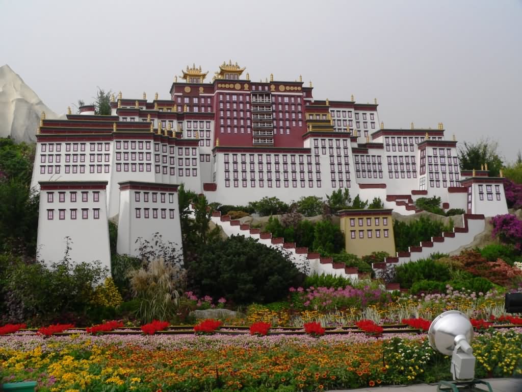 Beautiful Front Picture Of The Potala Palace In Lhasa, Tibet