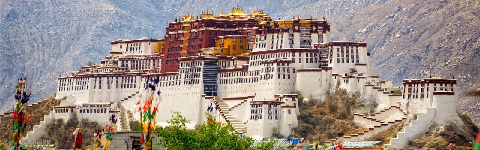 Beautiful Panorama View Of The Potala Palace In Tibet, China