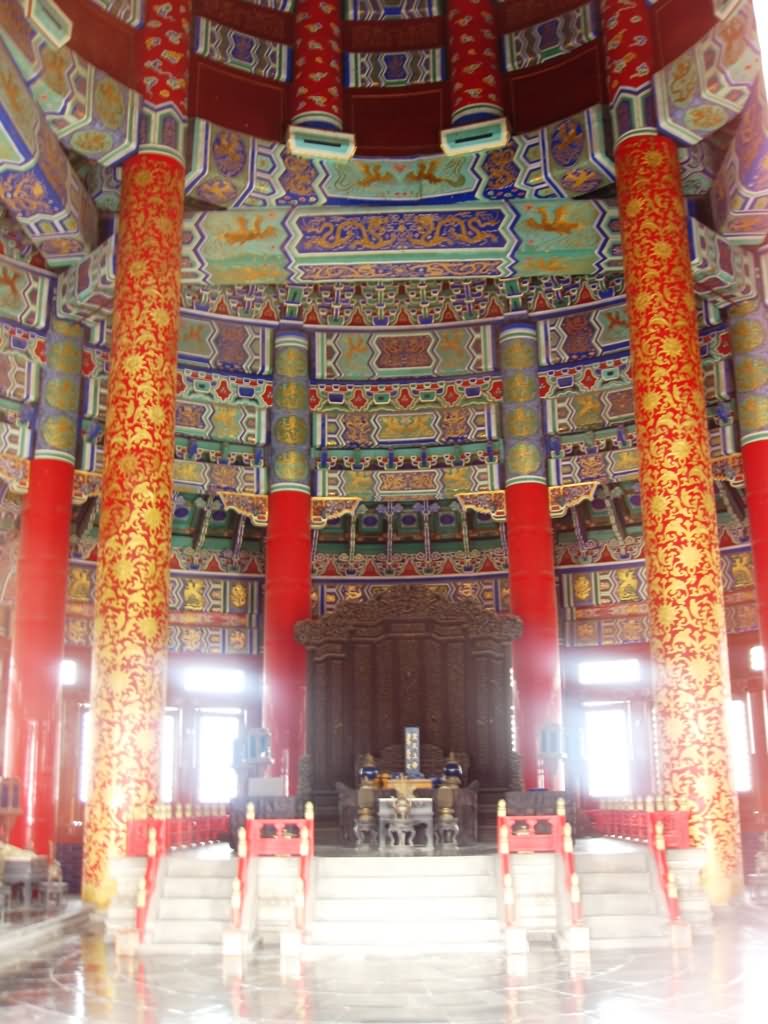 Columns Inside Hall Of The Yonghe Temple
