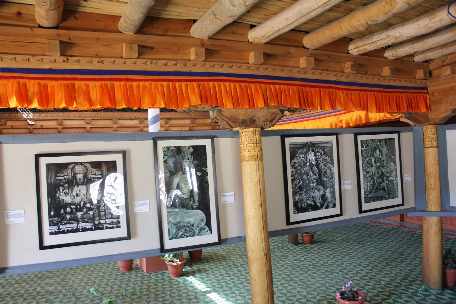 Gallery Inside The Leh Palace