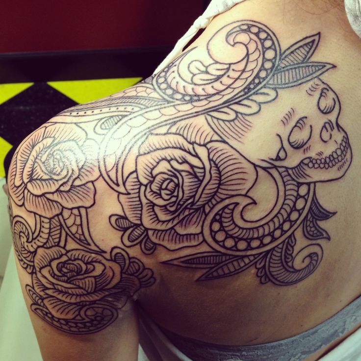 Grey Skull And Rose Flower Tattoo On Left Back Shoulder