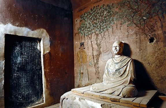 Mogao Caves In Dunhuang Inside View