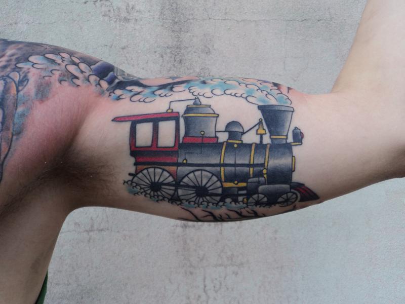 Traditional Old Train Engine Tattoo On Bicep