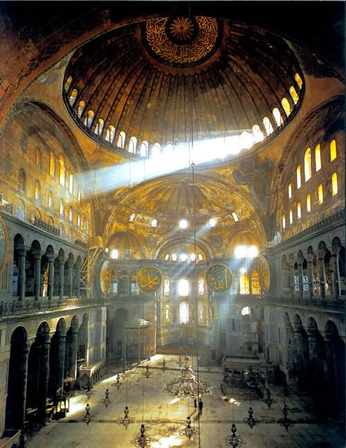 Adorable Dome Inside The Hagia Sophia In Istanbul, Turkey