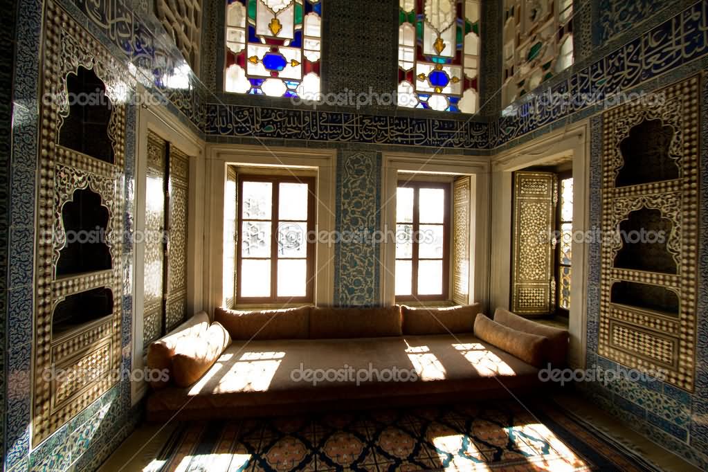 Adorable Sultan Room Inside The Topkapi Palace, Istanbul