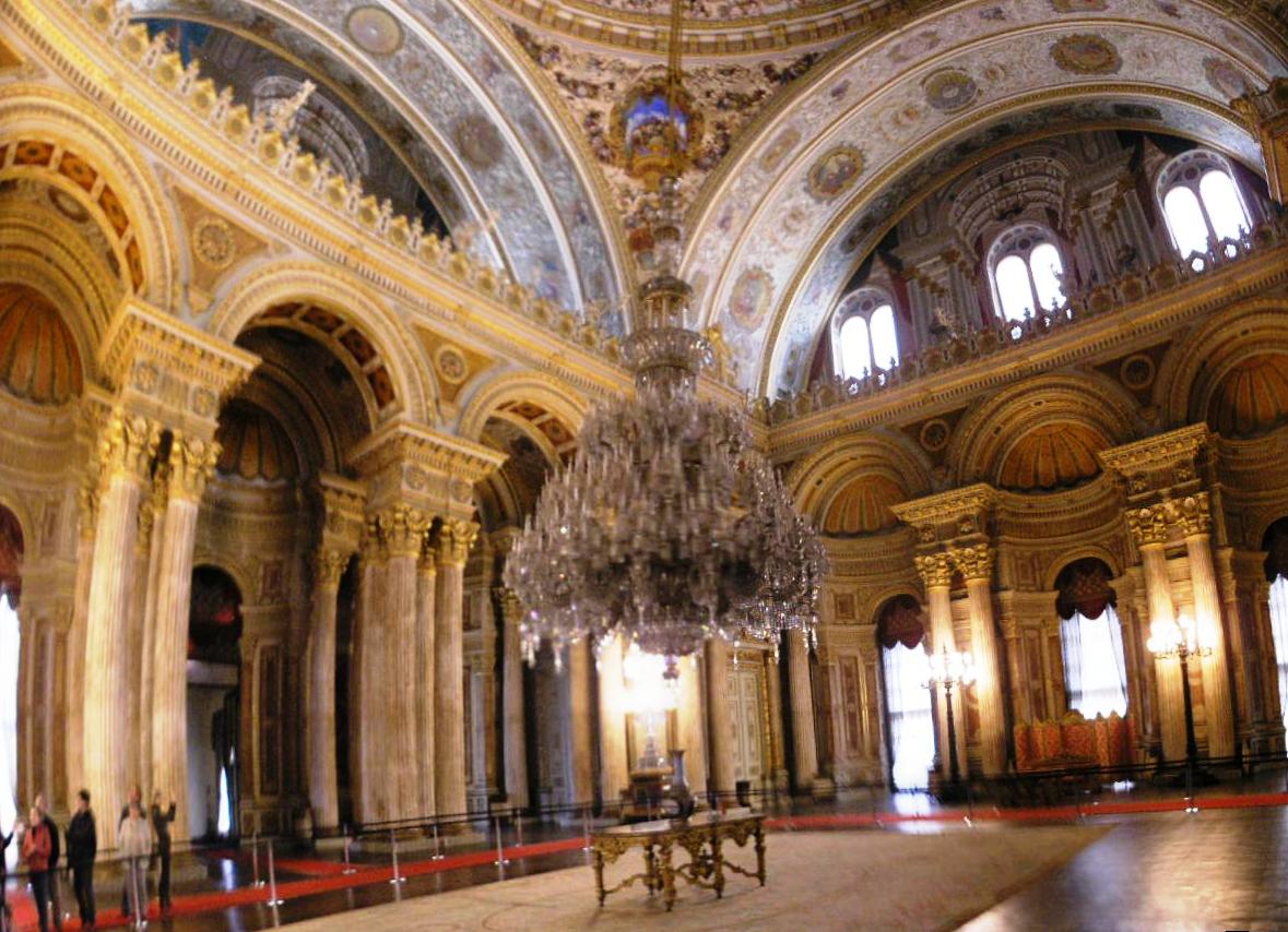 Amazing Interior View Of The Dolmabahce Palace