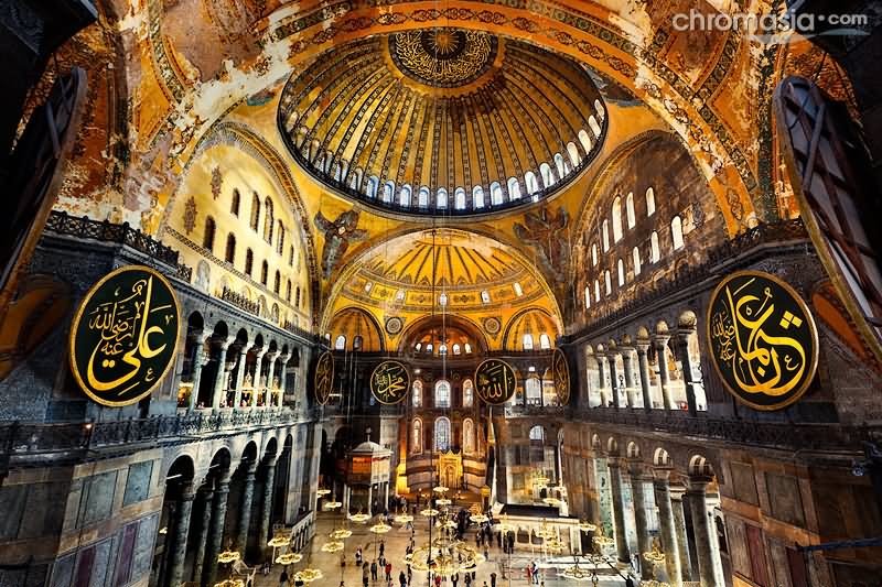 Amazing Interior View of The Hagia Sophia
