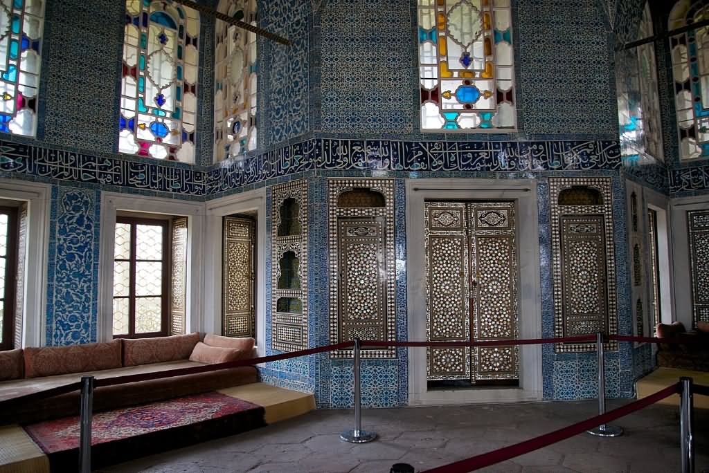 Baghdad Kiosk Tiles Interior Of The Topkapi Palace