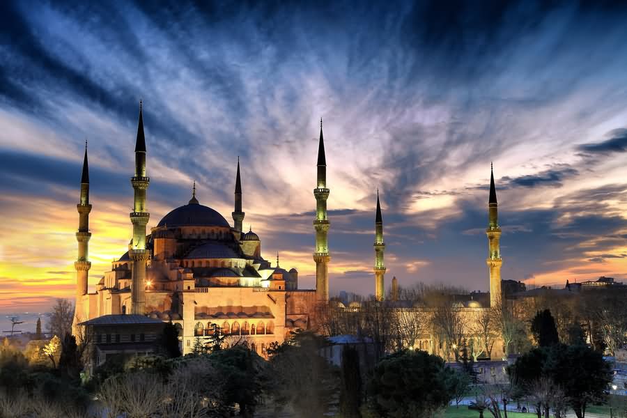 Beautiful Blue Mosque View At During Sunset