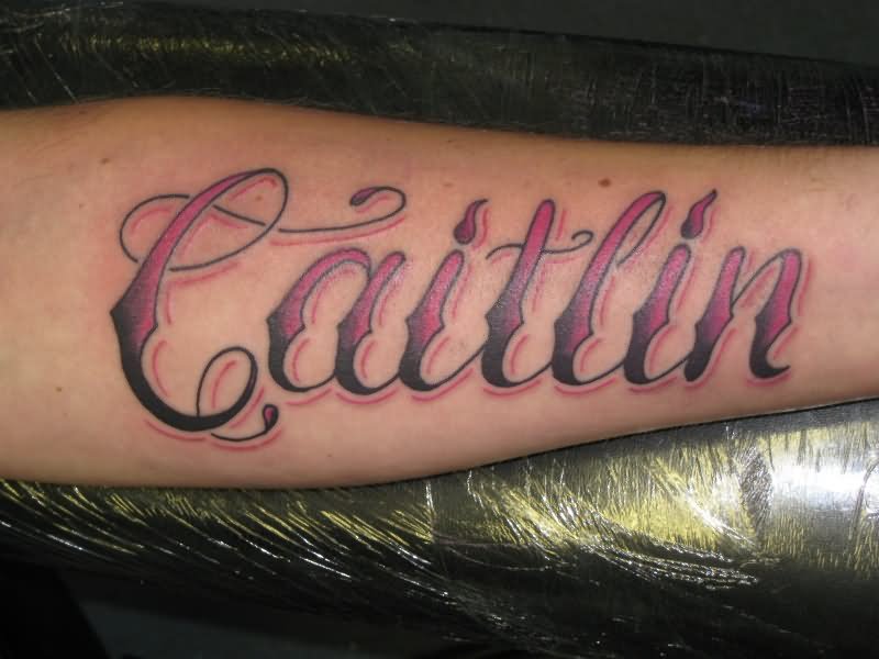 Black And Pink Caitlin Word Tattoo Design For Forearm