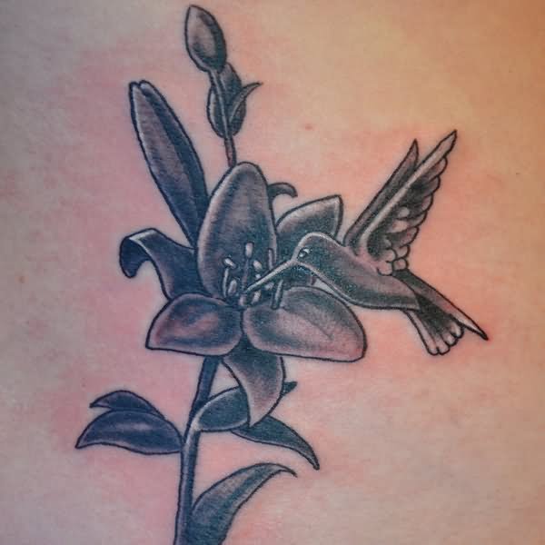 Black And White Hibiscus With Hummingbird Tattoo Design