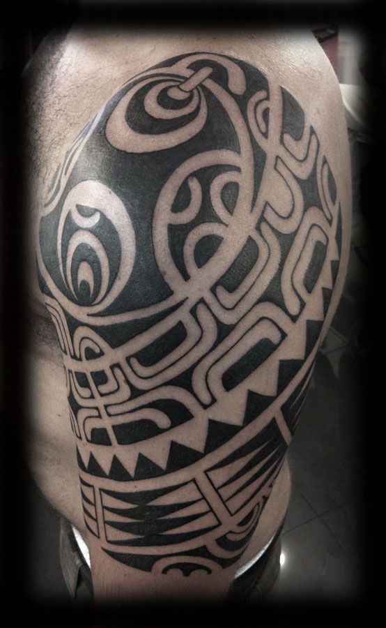 Black Tribal Tattoo On Left Half Sleeve